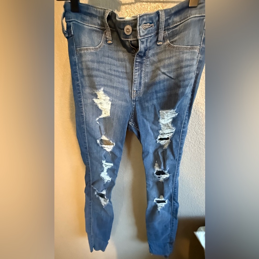 Hollister High Rise Distressed Blue Jeans